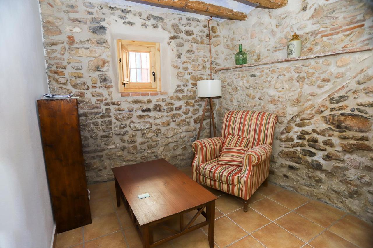 Casa Font Pension Benissanet Buitenkant foto